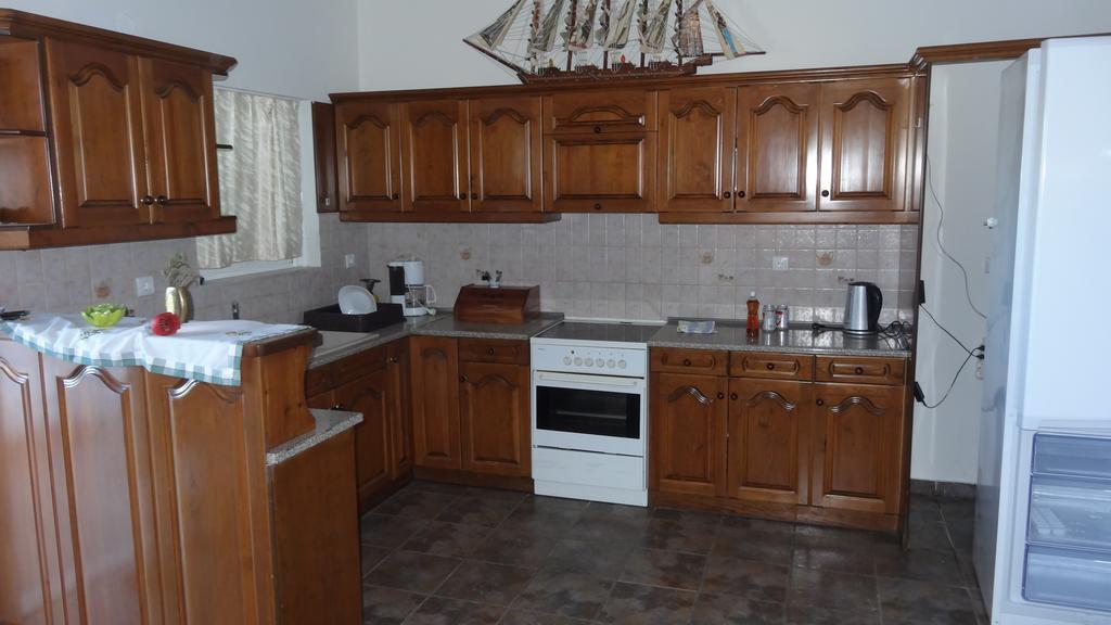 Kostas Family House Apartment Káto Ássos Bagian luar foto